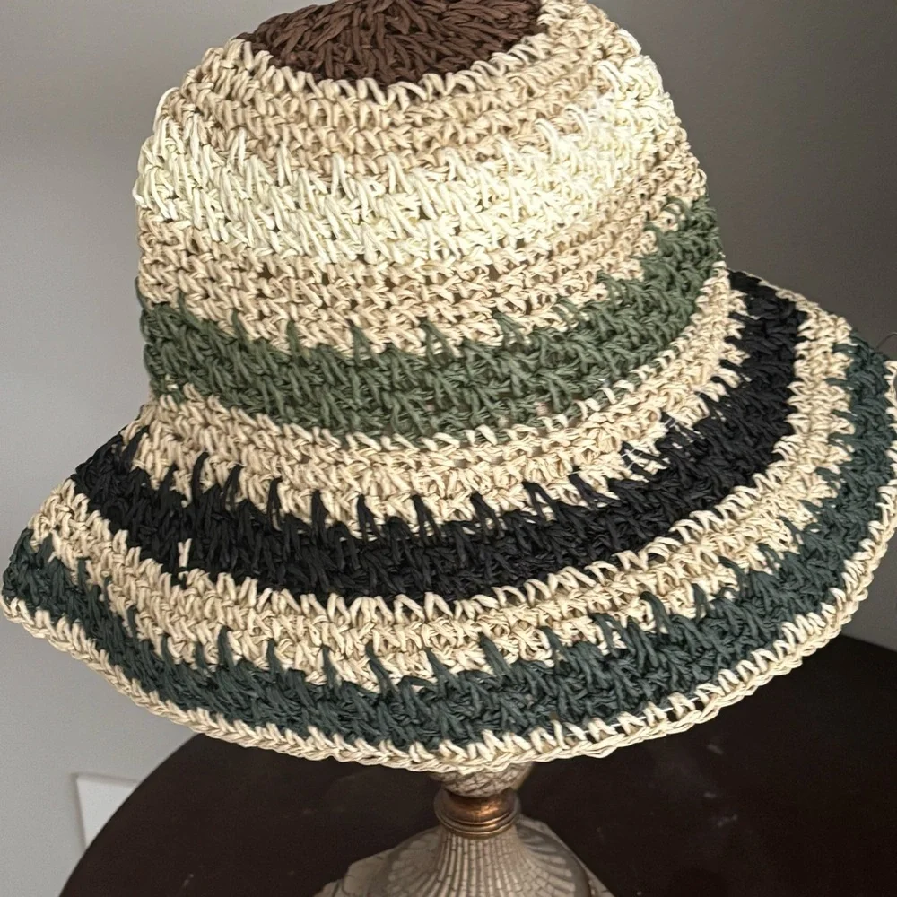 NEW IN BAG NIB Lori Goldstein LOGO Adjustable Striped Sun Hat in Green Black